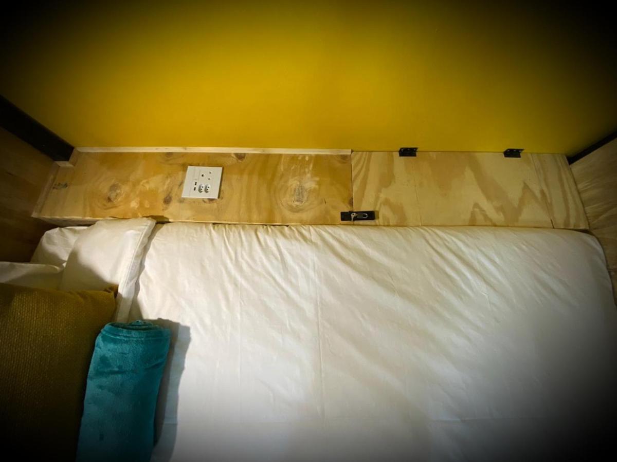 Uthando Backpackers Lodge Оудсхорн Екстериор снимка